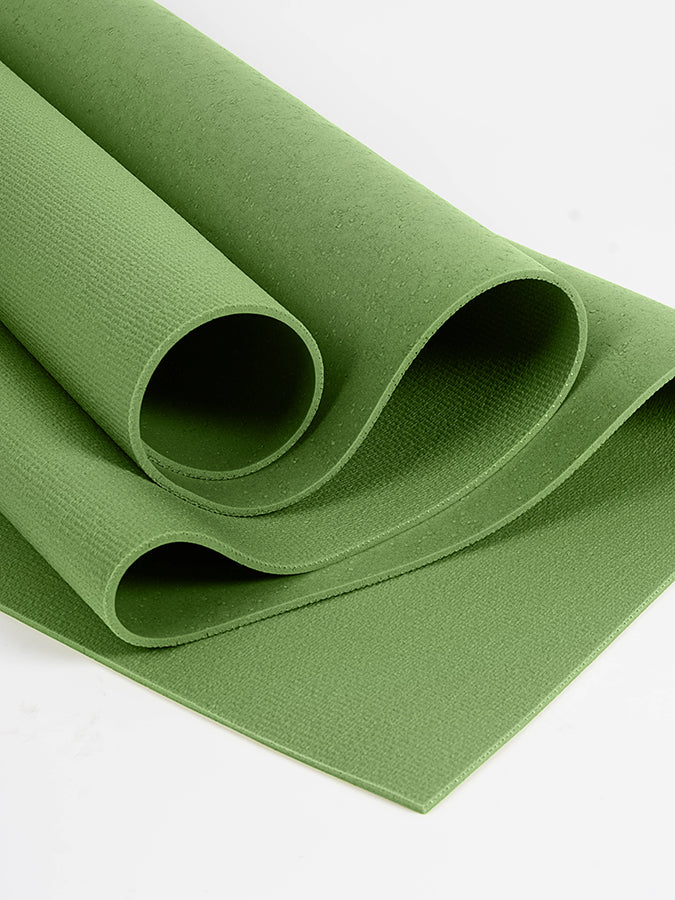 Oeko-Tex Sticky Yoga Mat - Image 2